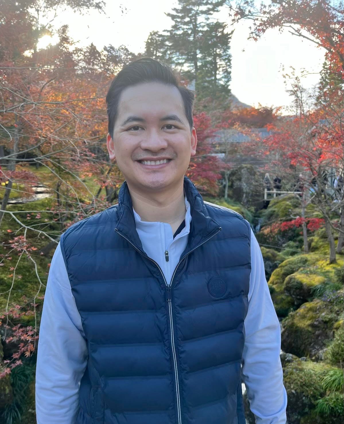 Dr. Hai Le-Nguyen, DVM, visiting surgeon at Stonelake Animal Hospital